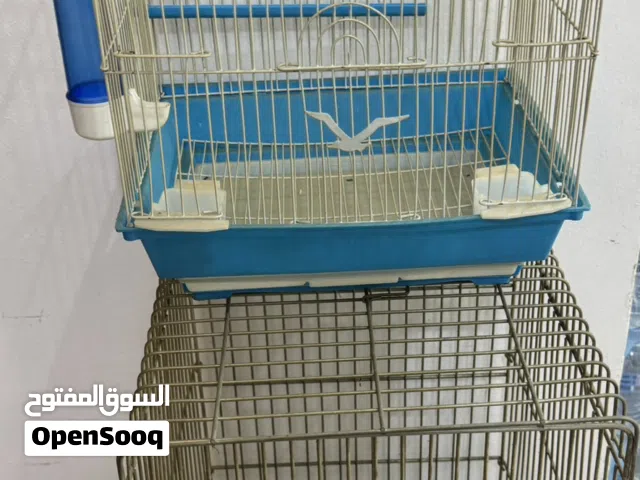 للبيع قفصين طيور كبير و صغير