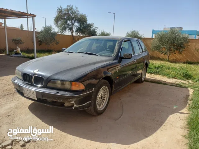 بي ام دبليو صقر ستيشن 525