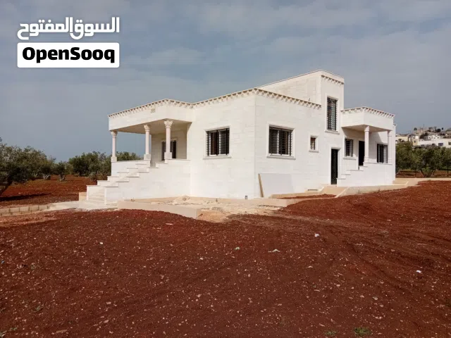 221 m2 5 Bedrooms Townhouse for Sale in Irbid Bait Ras