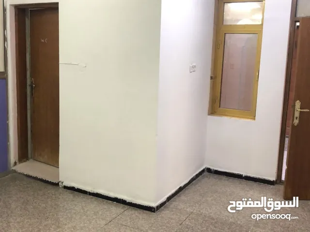 عيادات طب اسنان و اطباء للايجار