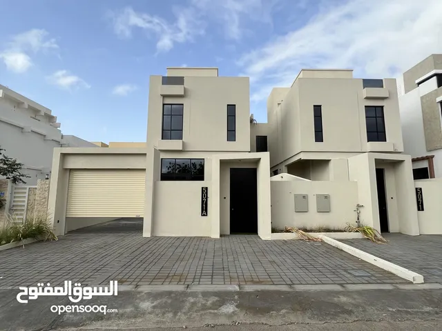 382m2 5 Bedrooms Villa for Sale in Muscat Bosher