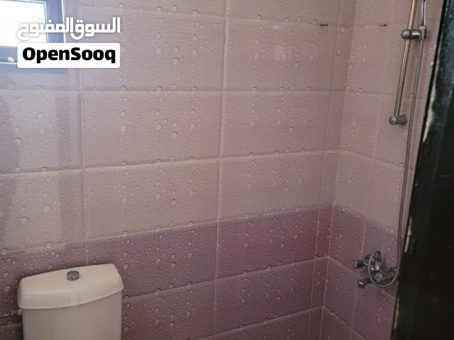 85 m2 2 Bedrooms Apartments for Rent in Zarqa Al Zawahra