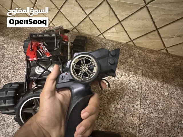 سياره  ممتازه للطرق الوعره  4x4