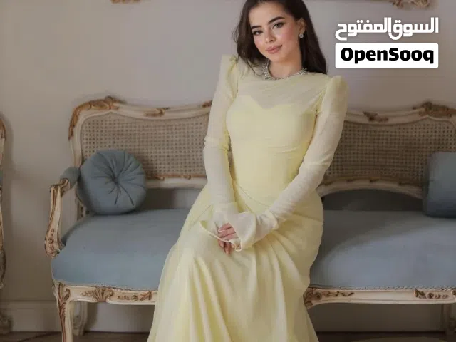 فساتين مناسبة ملبوسة قليل
