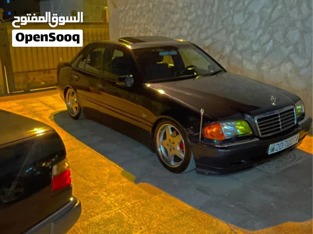 جنط 17 للبيع او للبدل على اشي حلو و يركب ع المرسيدس