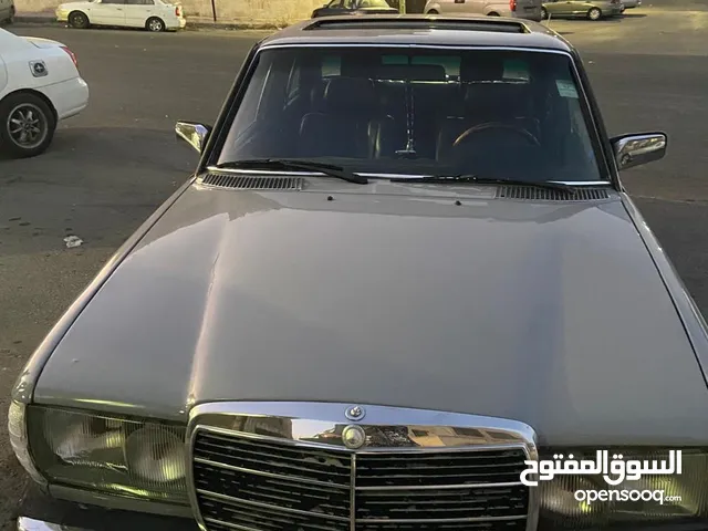 Used Mercedes Benz E-Class in Amman