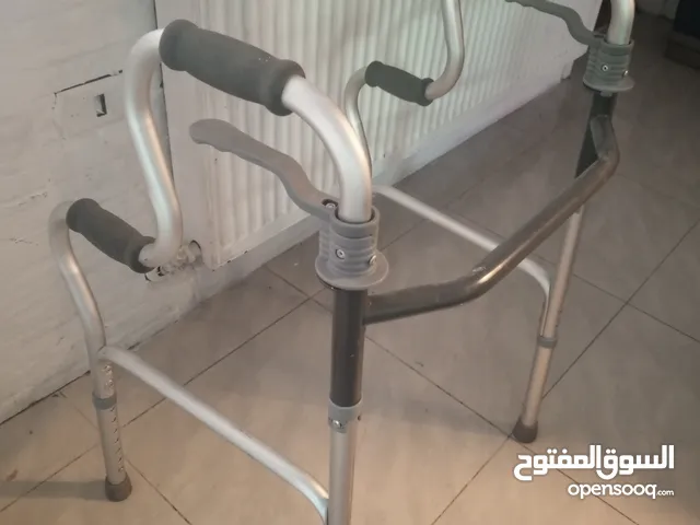 وكر جديد للبيع استعمال بسيط جدا جدا