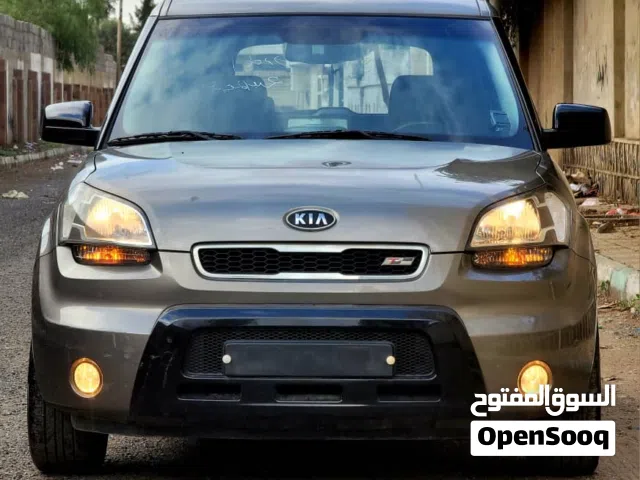 2011 كيا سول EX