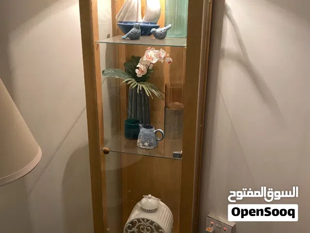خزانة عرض خشب بإضاءة للبيع