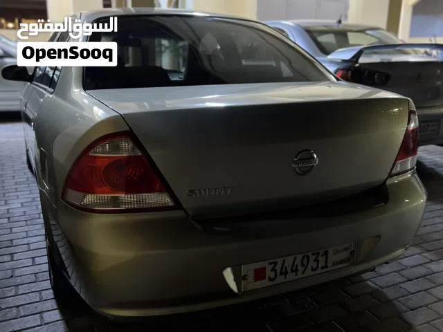 2010 Nissan Sunny SV