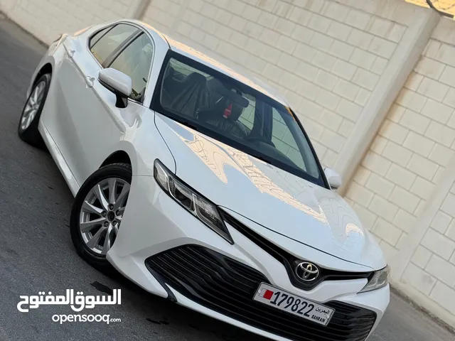 Toyota camry 2018 LE in excellent condition