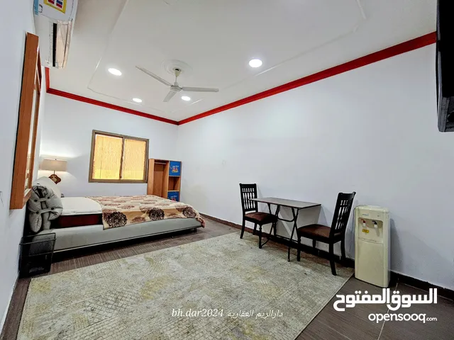 50 m2 Studio Apartments for Rent in Muharraq Galaly