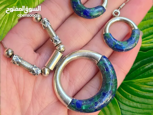 فضة عيار 925 انتيكا مع احجار كريمة