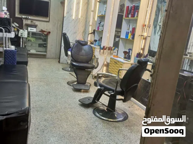محل حلاقه للبيع بالسيدية