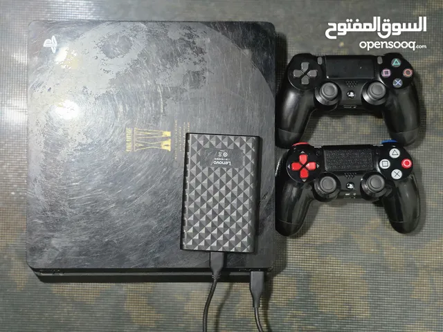 Play station 4 من سوني مستعمل بحالة الجديد الحجم Slim توفير للطاقة    الماركة موديل التهكير 9 Sony