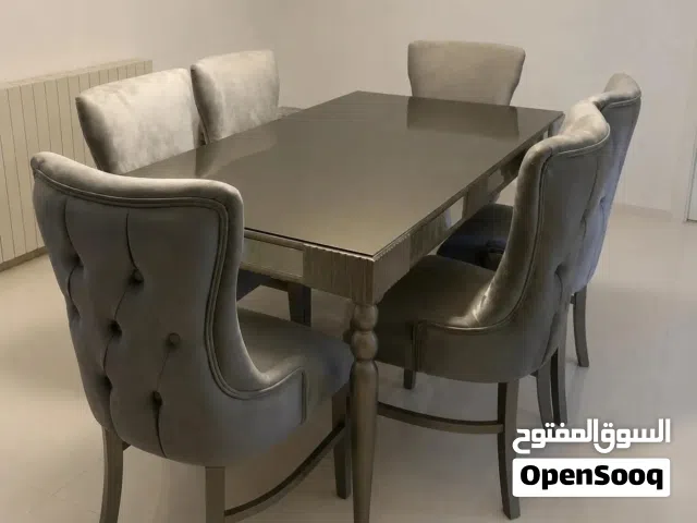 سفرة طعام لاتيه
