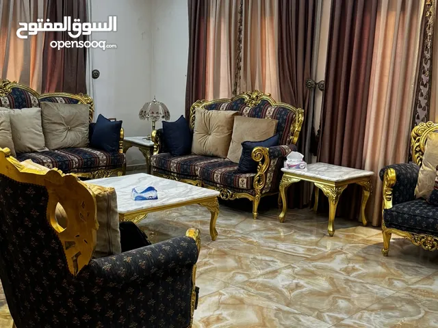 200 m2 3 Bedrooms Apartments for Rent in Amman Daheit Al Rasheed