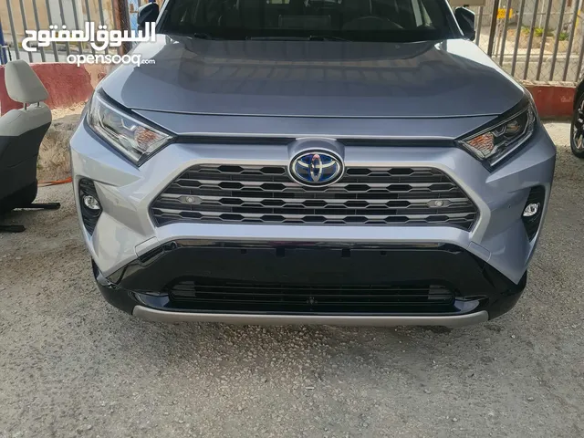 Used Toyota RAV 4 in Amman