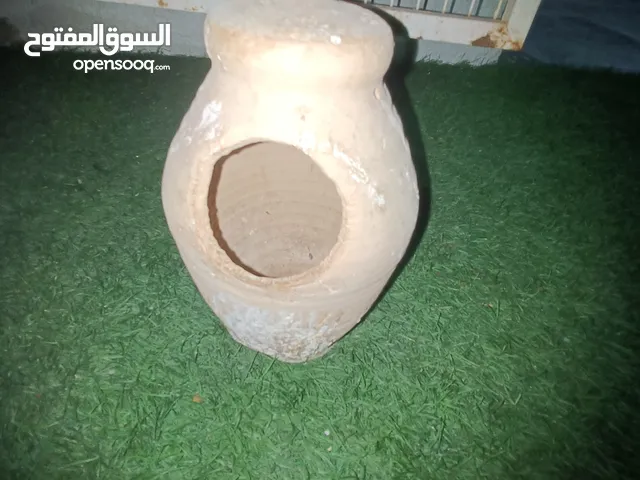 للبيع صناديق انتاج طيور وفخار و العاب طيور ونشارة خشب للإنتاج شوووف وصف