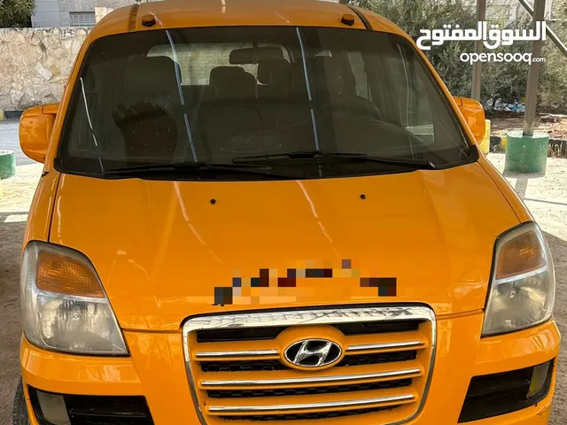 باص طلاب هيونداي 2006 للبيع