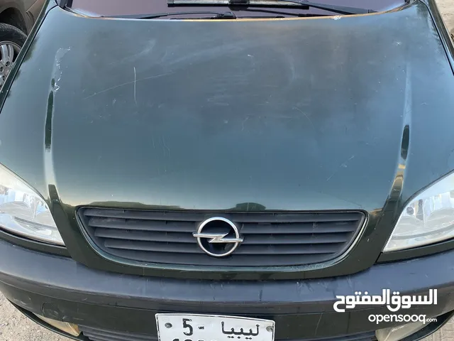 Used Opel Zafira in Tripoli