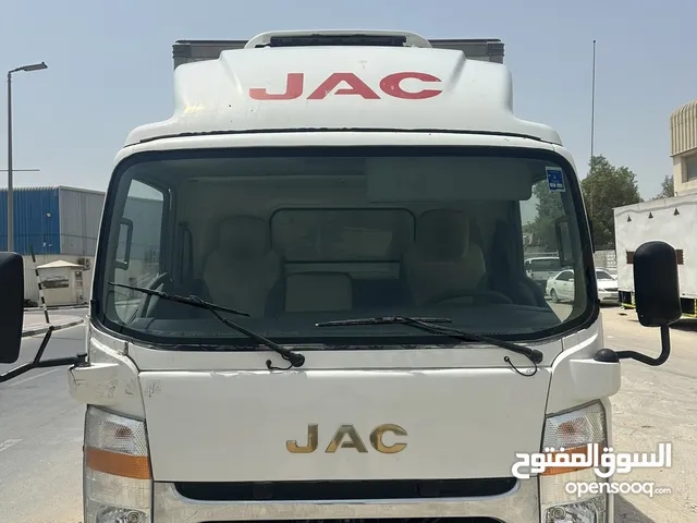 Jac chiller truck 3ton 2014 model for sale