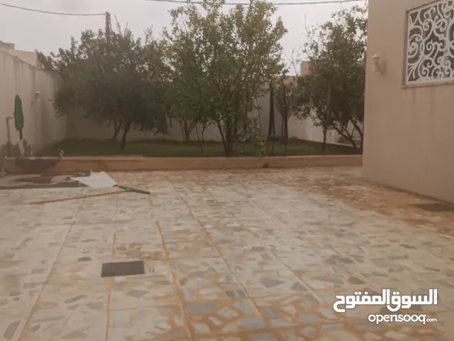 100 m2 2 Bedrooms Townhouse for Sale in Tripoli Abu Saleem