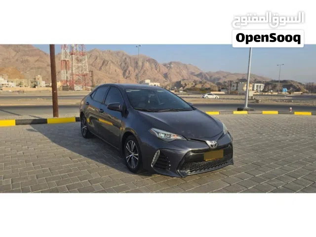 2017 تويوتا كورولا LE