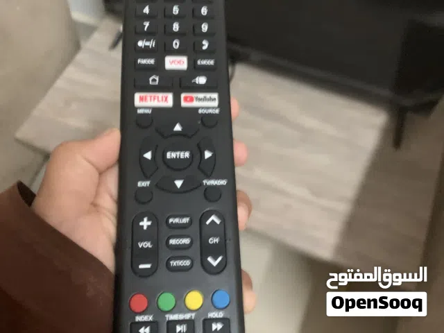 للبيع طاولة وشاشه