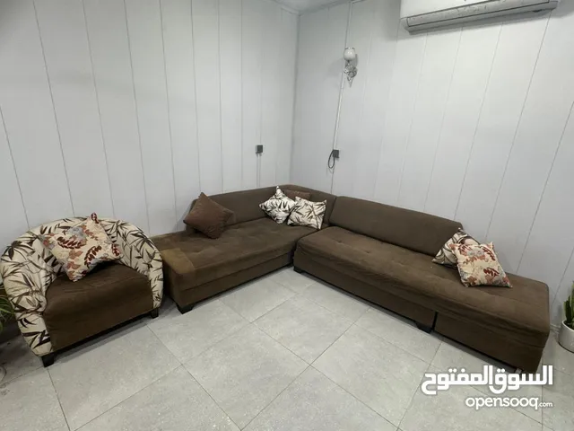 تخم ديوان حرف L يمكن تحويله الى سرير