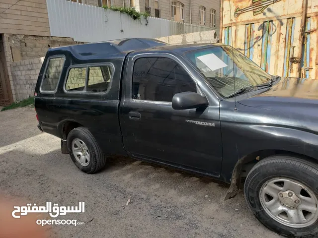 تاكوما 2002  جير عادي  5000 $