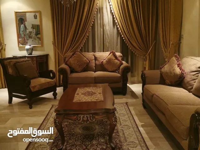 250 m2 3 Bedrooms Apartments for Rent in Amman Deir Ghbar