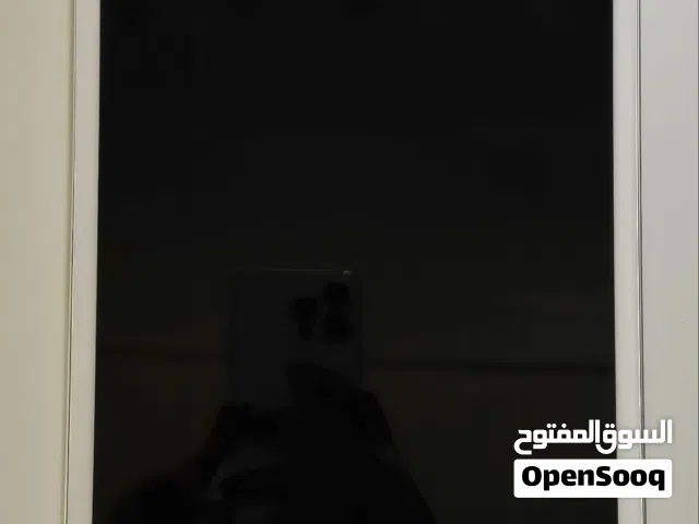 للبيعApple iPad  الجيل الثامن (8th Generation) - قابل للتفاوض