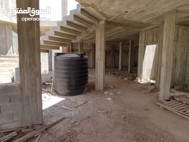 280 m2 More than 6 bedrooms Villa for Sale in Benghazi Al-Rahba