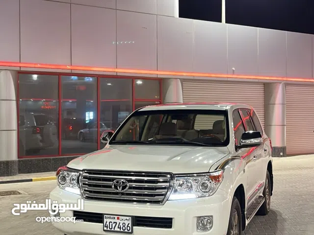 Land Cruiser VXR Special Order 5.7 L