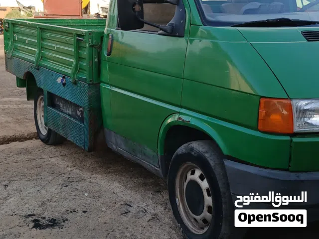 Used Volkswagen Transporter in Tripoli