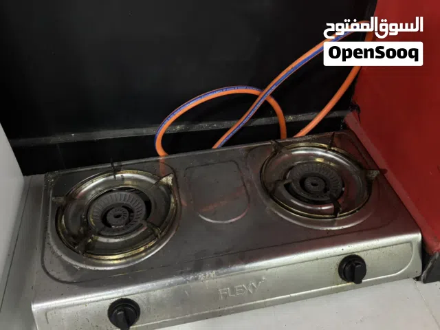 بيع ثلاجة و طباخة صغيرتان