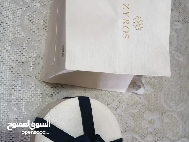 ساعة zyros وارد السعوديه