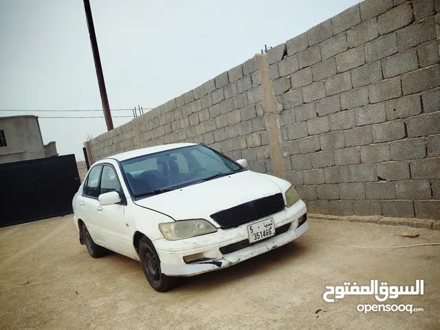 Used Mitsubishi Lancer in Bani Walid