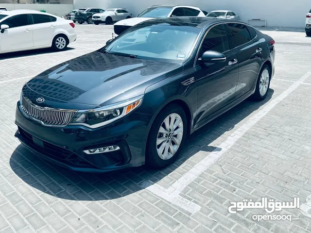 Kia optima 2018 LX premium free accident full option roof panorama