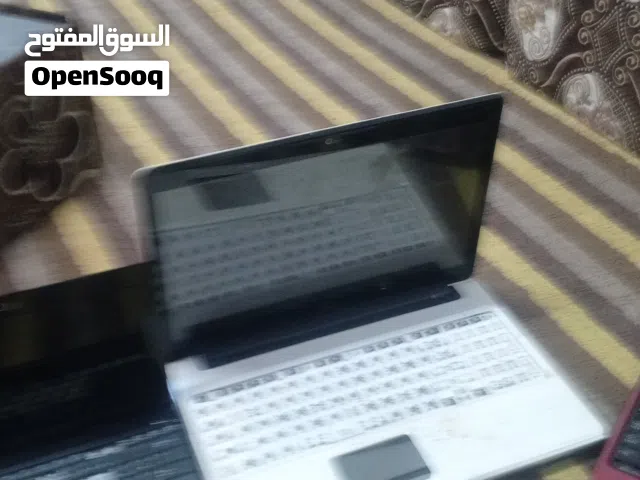 خمس لابتوبات للبيع كوم ما بعرف عنهم اشي