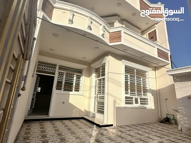 210m2 4 Bedrooms Townhouse for Sale in Baghdad Hor Rajab