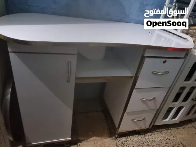 ميز اكرلك للبيع