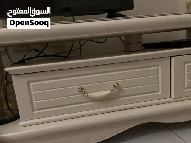 طاوله تلفاز