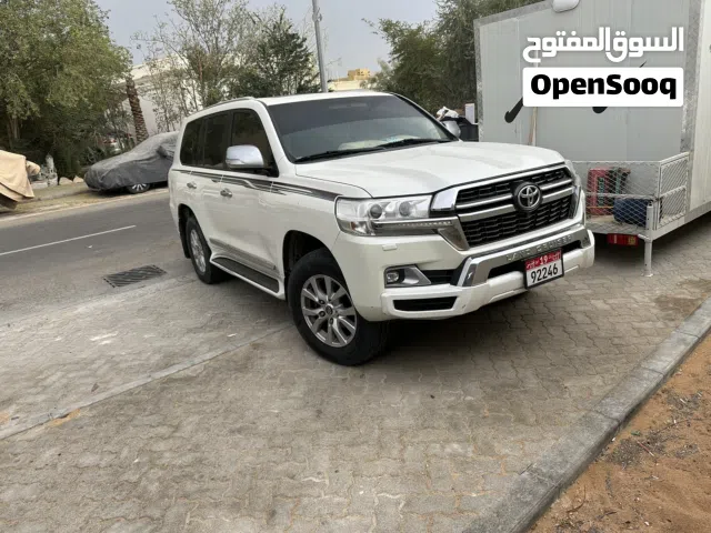 Used Toyota Land Cruiser in Abu Dhabi