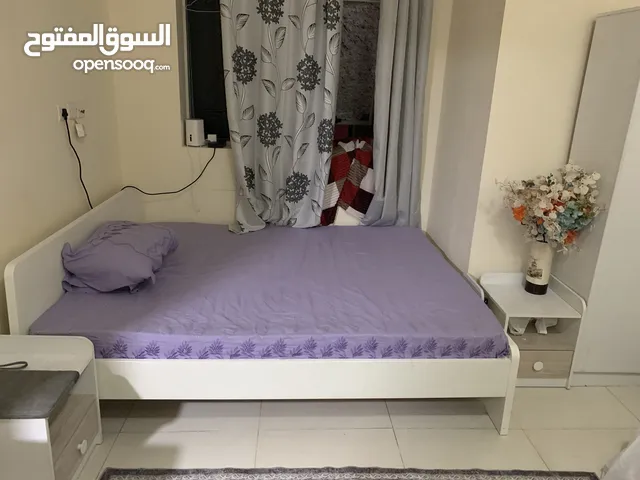 350 m2 Studio Apartments for Rent in Sharjah Al Taawun