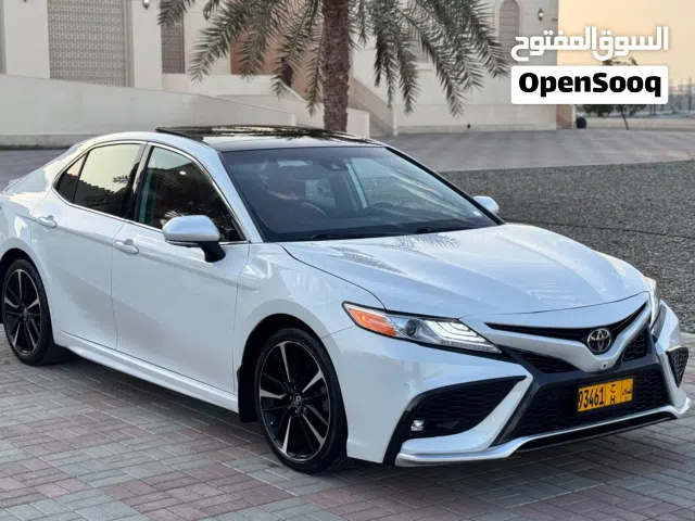 للبيع فقط كامري فول موصفات وبحالة الجديد