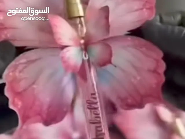 (بصمة )توزيعات ومضايف جديدة وعصرية توزيعات بعطرها الحكاية عطور وكريمات فاخرة بتغليف أنيق للمناسبات
