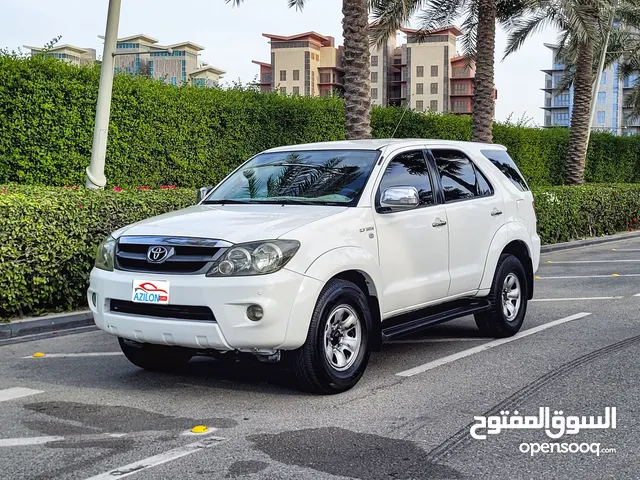 TOYOTA FORTUNER 4X4 MODEL 2008 WELL MAINTAINED SUV FOR SALE