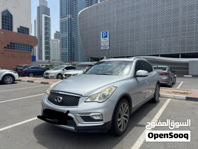 2016 إنفينيتي QX50 Standard